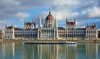 Trip to CLASSICAL SYMPHONY WITH BUDAPEST 2025 in English | Travel agency Festival